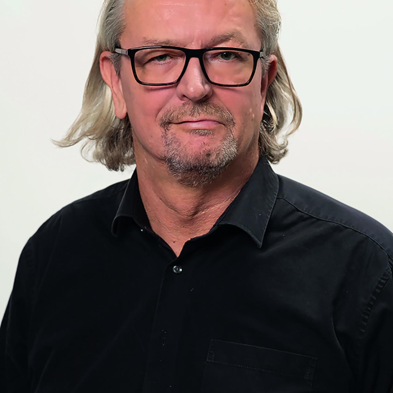 Autroenfoto_Eichenauer_Aussenseiterin_Roman_Verlag_keiper_Print_web.jpeg